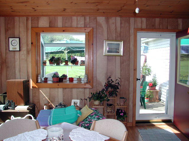 10-204.jpg